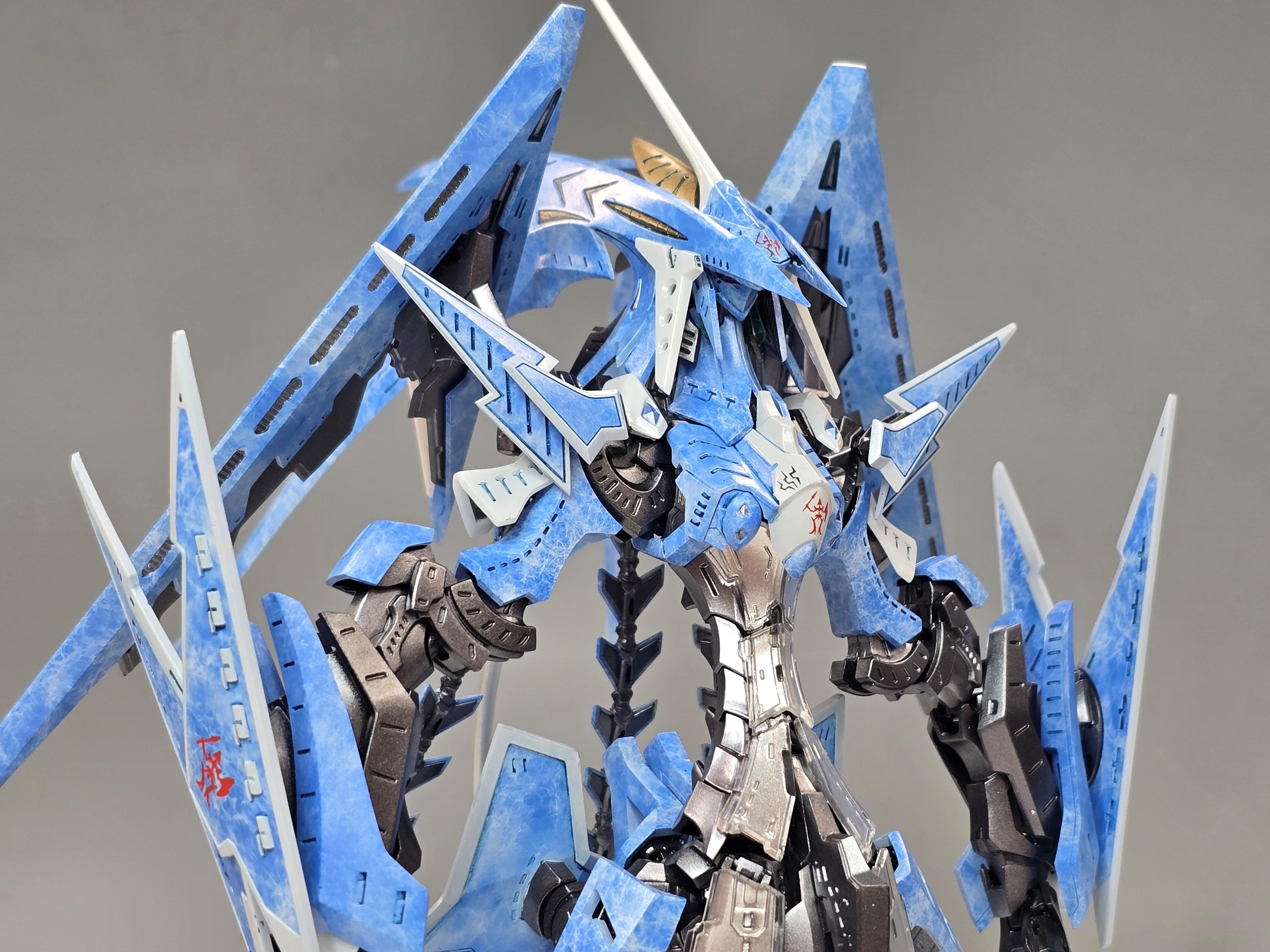 32-01_hikiti07_ブリッツ 上半身アップ.jpg